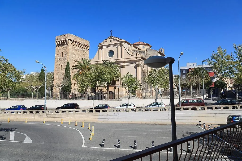 **  Fonda Montserrat Guest House Cambrils Spain