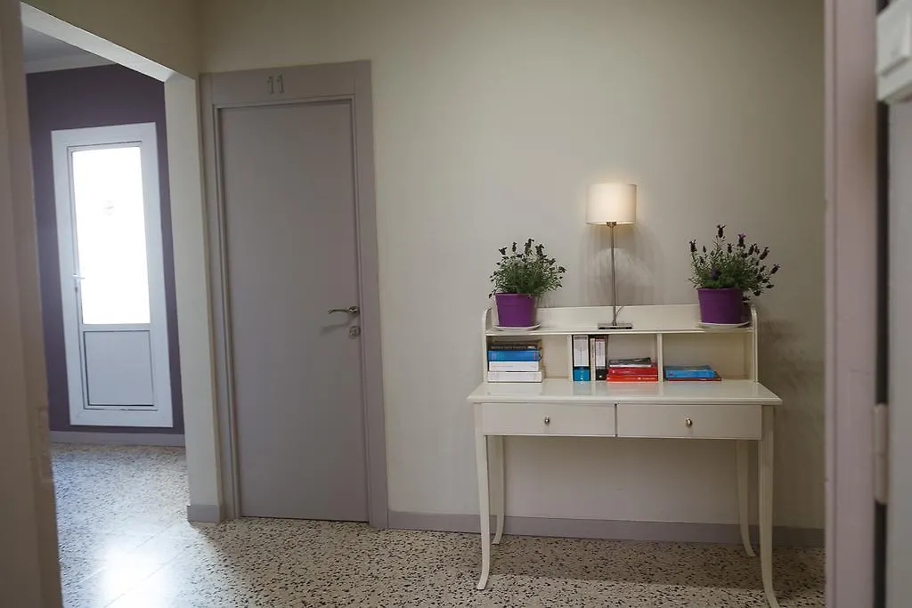 Fonda Montserrat Guest House Cambrils
