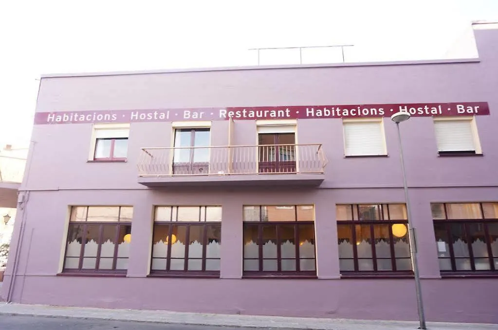 Fonda Montserrat Guest House Cambrils